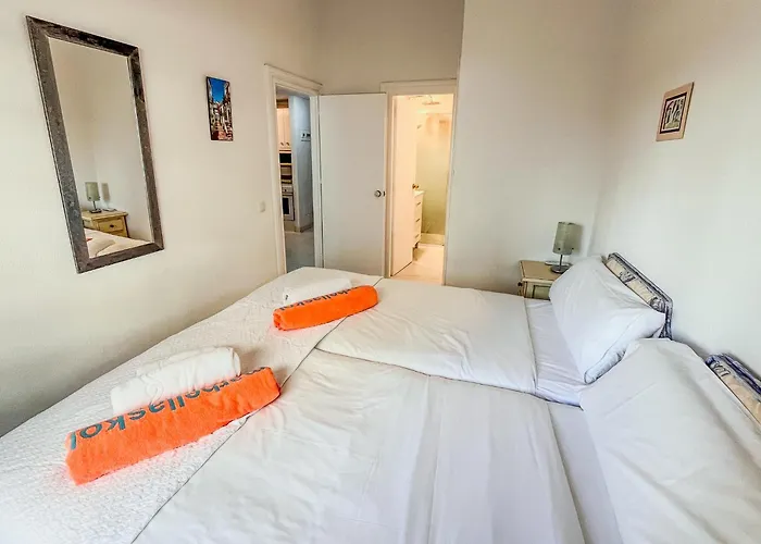 Skol 252c Cozy Next To The Sea In Center アパート マルベーリャ