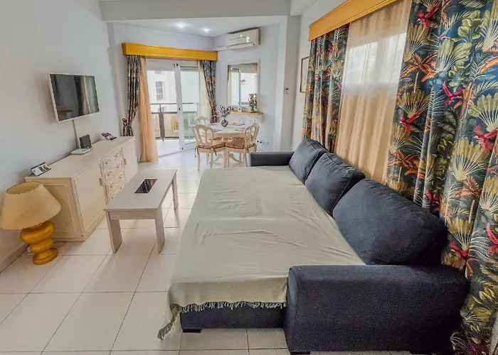 Skol 252c Cozy Next To The Sea In Center Marbella