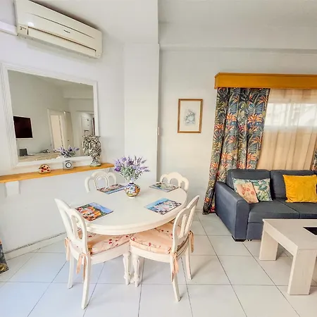 Skol 252c Cozy Next To The Sea In Center